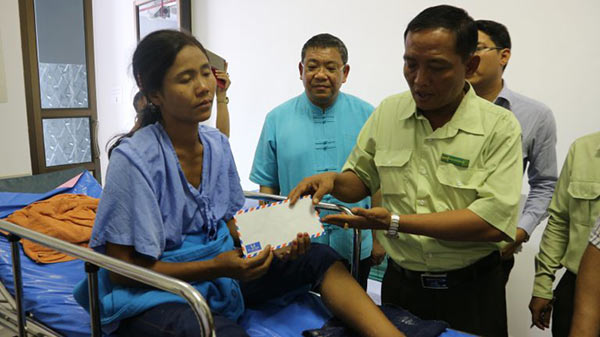 ไฟไหม้รถบัส