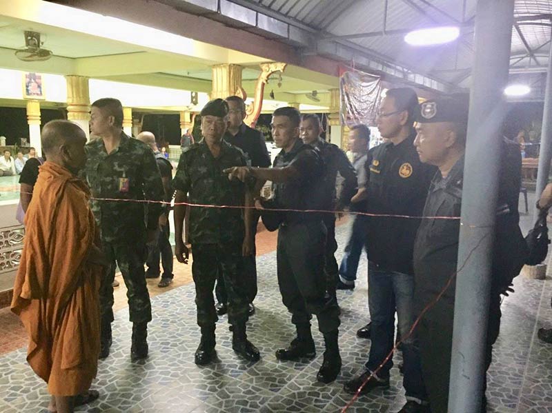 ฆ่าพระสงฆ์