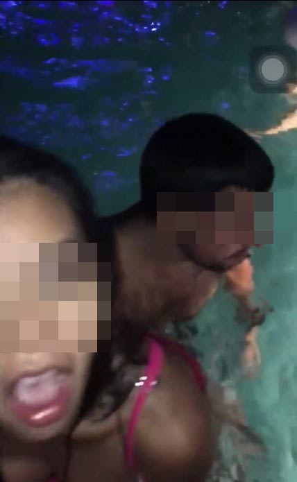 เซ็กส์หมู่