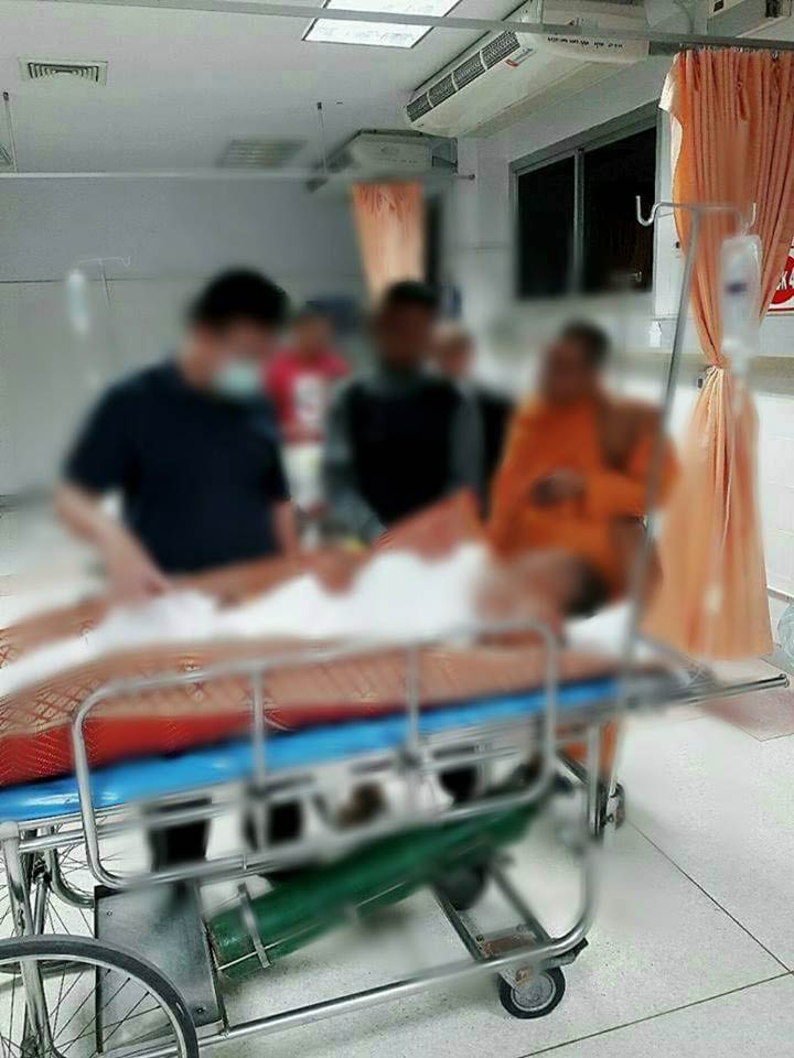 ฆ่าพระสงฆ์