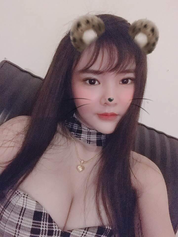 น้องเนย แฟนเก่ง ลายพราง