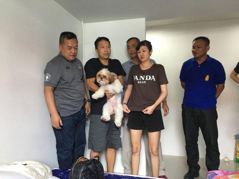 โจรปล้นร้านขายของ