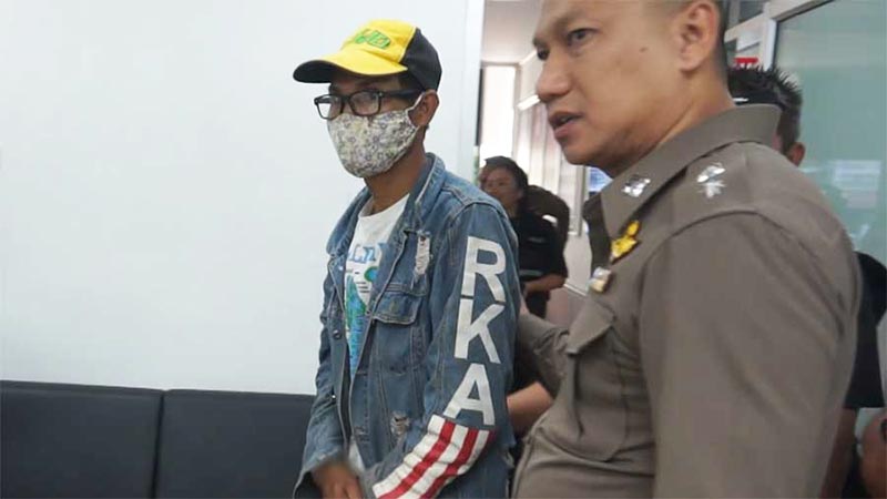 ล่วงละเมิดทางเพศ