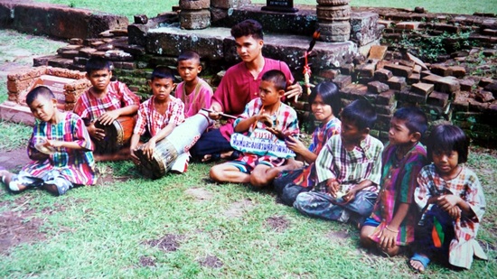  แจ็ค ธนบดี ถนอมเมือง ครูกันตรึมแห่งแดนอีสานใต้