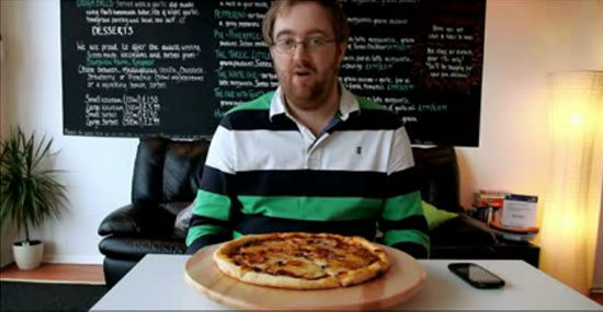  คลิป พิซซ่าที่เผ็ดที่สุดในโลก กินแล้วปวดท้องทันที