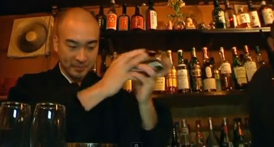 พระญี่ปุ่นเปิดบาร์เหล้า จิบเหล้าเคล้าเสียงสวดมนต์