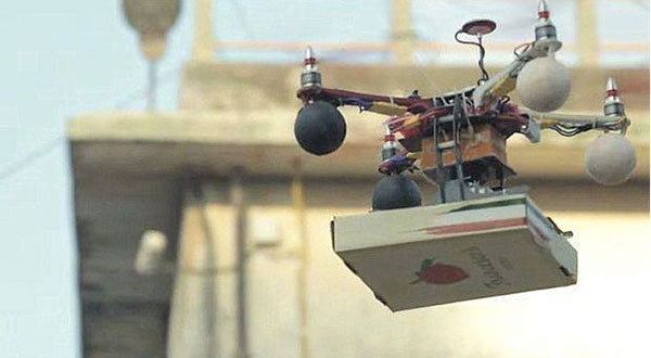  ร้านพิซซ่าอินเดียเจ๋ง ใช้โดรนส่งพิซซ่าบนตึกสูง