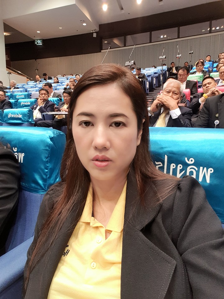 ปารีณา ไกรคุปต์