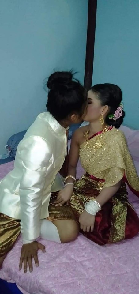 สาวประเภทสองแต่งงานผู้หญิง