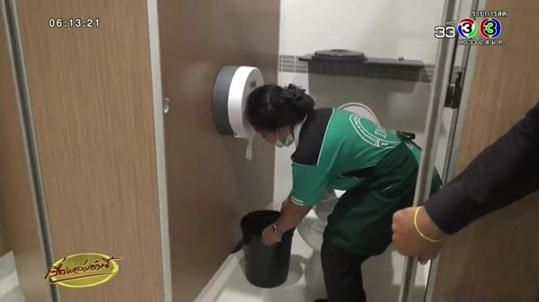 แม่ทิ้งลูก