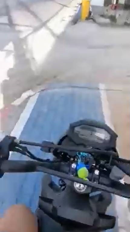 ทางรถบนทางเท้า