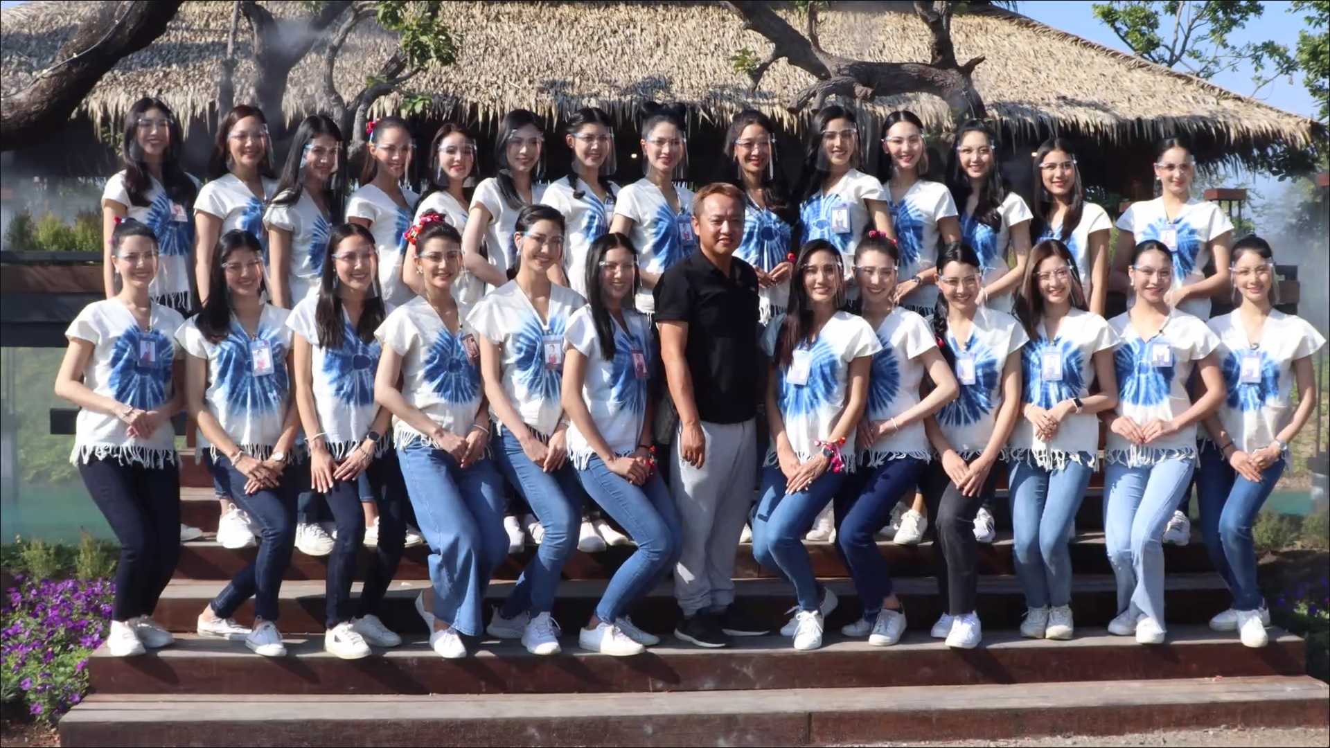 นางสาวไทยสะพานขาด