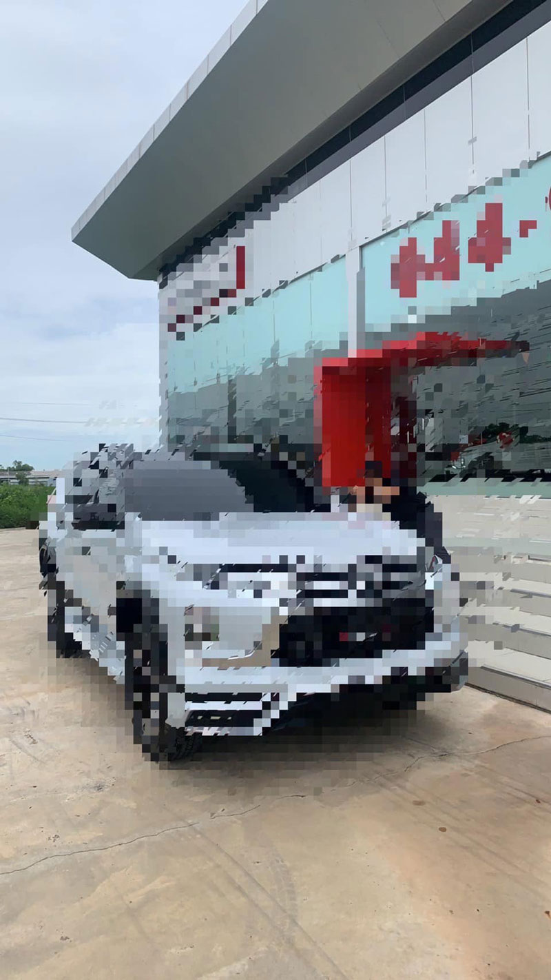 เซลส์เชิดเงินดาวน์รถ