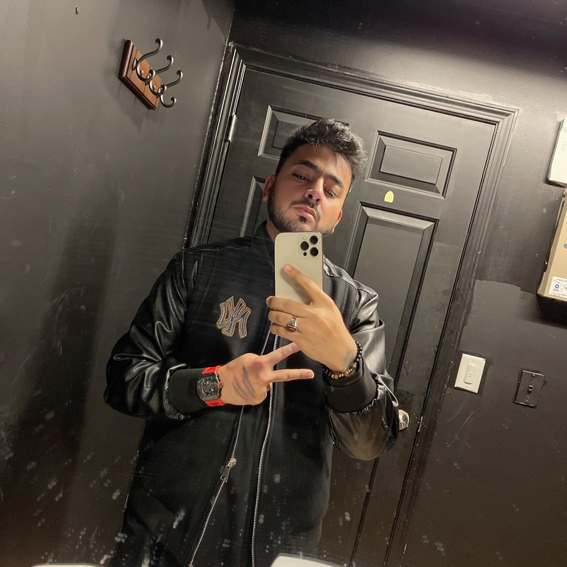 หนุ่ม กรรชัย