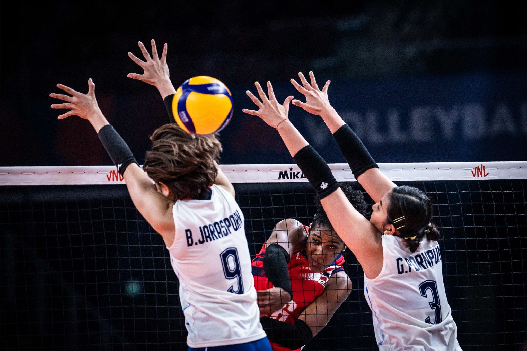 ไทย โดมินิกัน