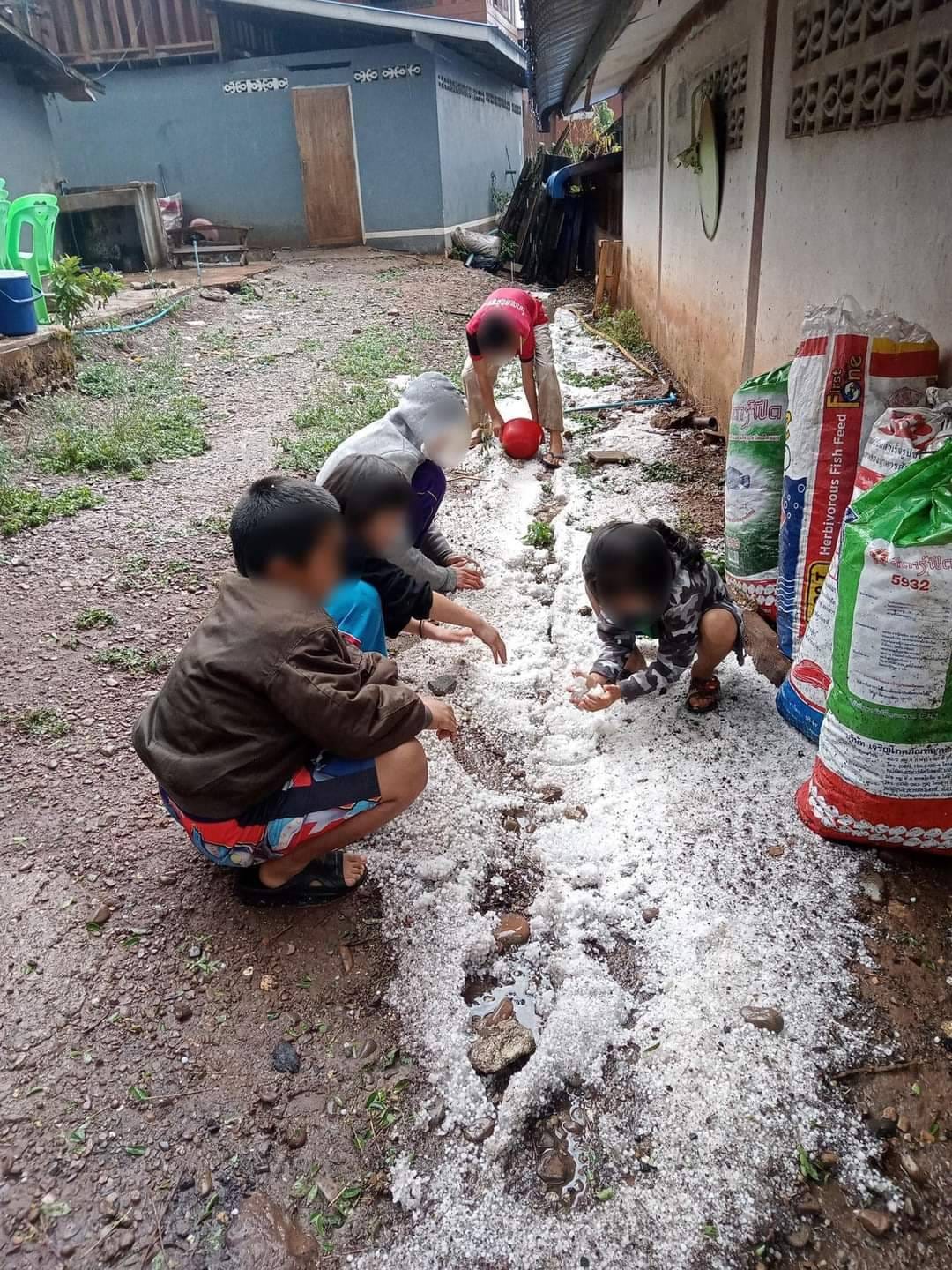 ลูกเห็บตก