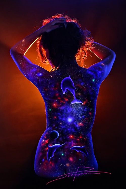 บอดี้เพ้นท์เรืองแสง