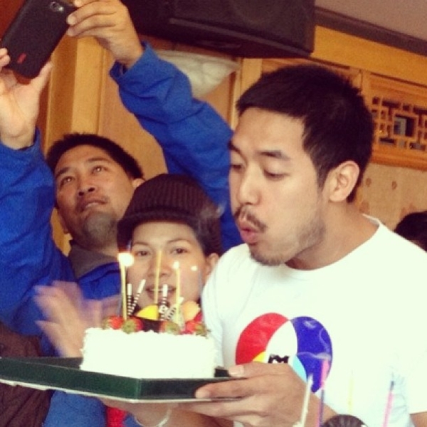  เวียร์ ซิ่งบิ๊กไบค์ ตะลุยภูเขาหิมะมังกรหยก ที่ประเทศจีน