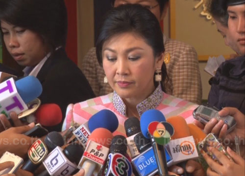 นายกยิ่งลักษณ์ หายป่วย เข้าทำเนียบรัฐบาลลุยงานแล้ว