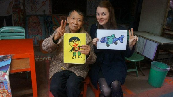 ปู่ไต้หวัน เพ้นท์ศิลปะบนกำแพงทั้งหมู่บ้านจนรัฐบาลยกเลิกรื้อถอน