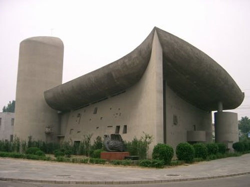 สุดยอดแห่งการเลียนแบบ! รวมสิ่งก่อสร้างชื่อดังทั่วโลก ที่โผล่ในจีน