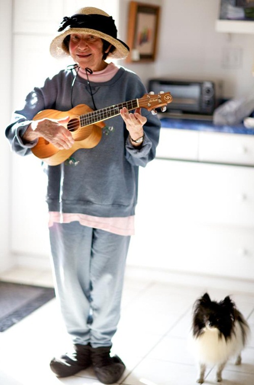 ภาพผู้สูงอายุน่ารัก ตายายสุดซ่า อายุ 60 อัพแต่ดูไม่แก่เหมือนอายุ