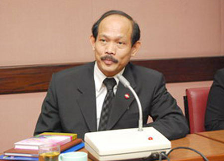 วัฒนา ฉุน ปชป. เผยคลิปประธานสภา บอกไม่มีมารยาท