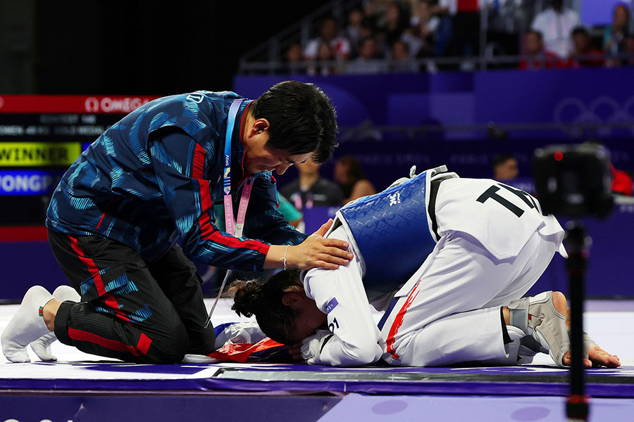 น้องเทนนิส