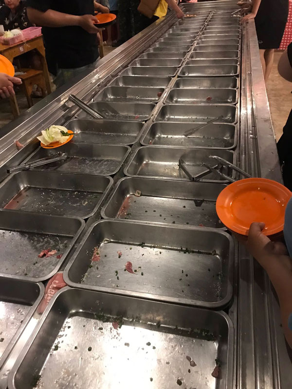 อิ่มสุขหมูกระทะ