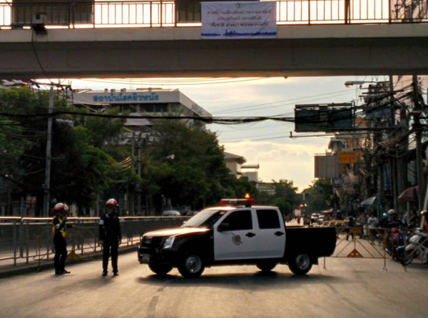 ปิดอนุสาวรีย์ชัย