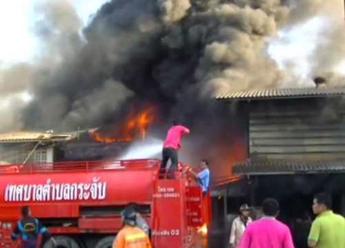  ไฟไหม้โรงงานมาม่า ที่ราชบุรี