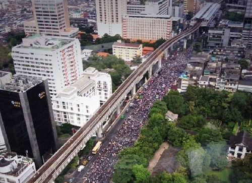 ม็อบราชดำเนิน