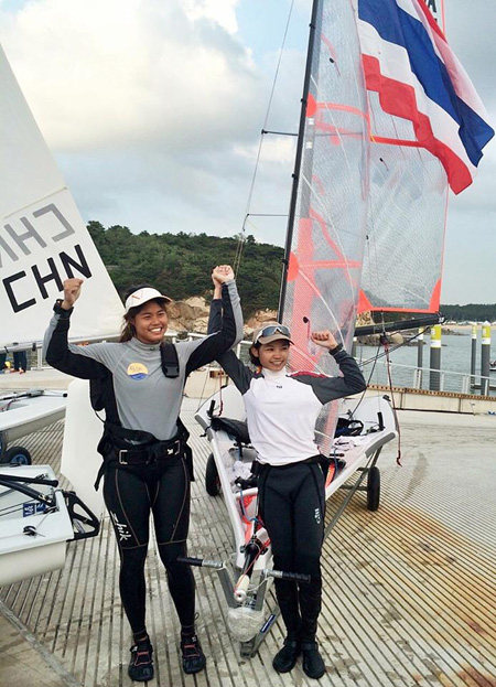 เรือใบไทย