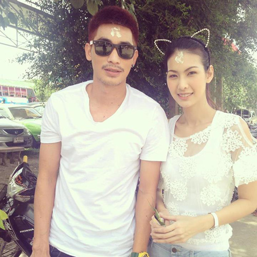 รชต ชัยจันทร์
