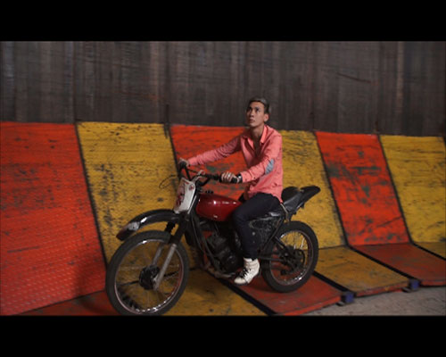 ตุ๋ย กระดูกเหล็ก