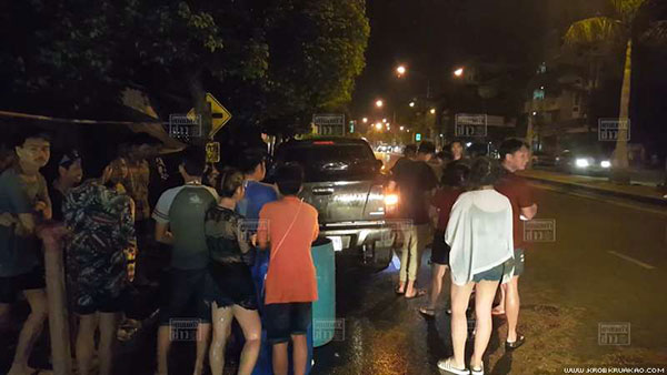 วัยรุ่นยิงกันวันไหลบางแสน