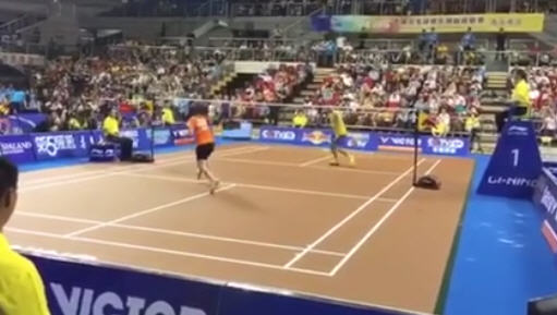 น้องเมย์ รัชนก ดวลลูกขนไก่ หลิน ตัน 