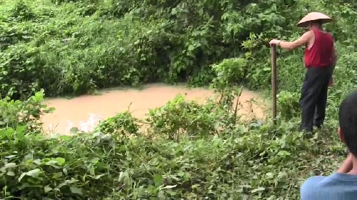 พบศพเด็กหญิงวัย 13 ปี ถูกลักพาตัว