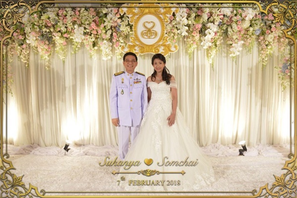   สมชัย ศรีสุทธิยากร กกต. ควงเจ้าสาวฉลองมงคลสมรส 