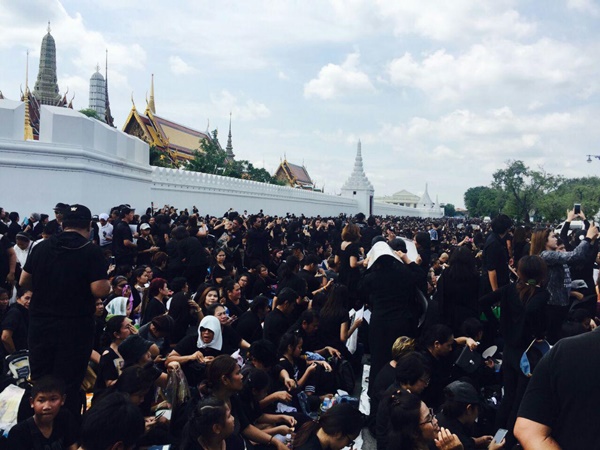 ในหลวง รัชกาลที่ 9
