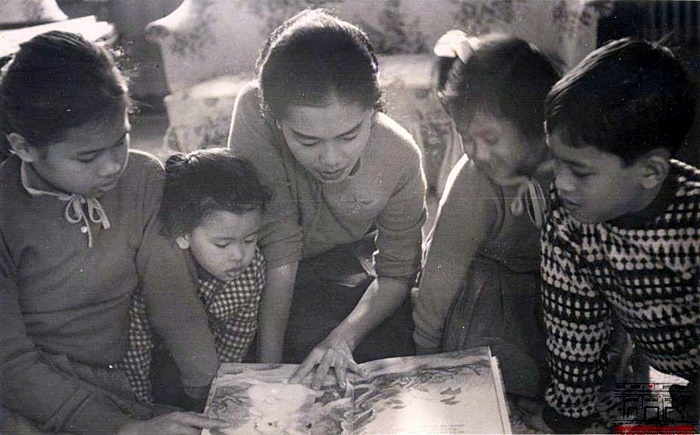 พระบรมฉายาลักษณ์ สมเด็จพระบรมราชชนนีพันปีหลวง 