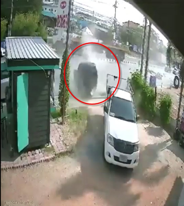 อุบัติเหตุรถพ่วง