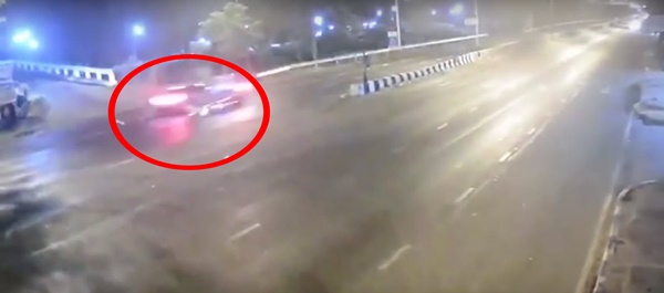 คดี เดียร์ ลูกชายโหน่ง