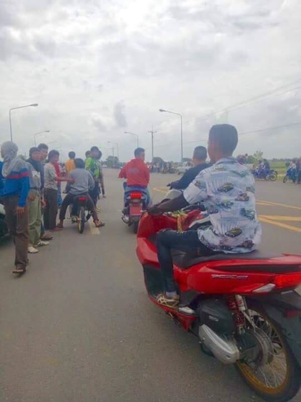 ปิดถนนแข่งซิ่ง