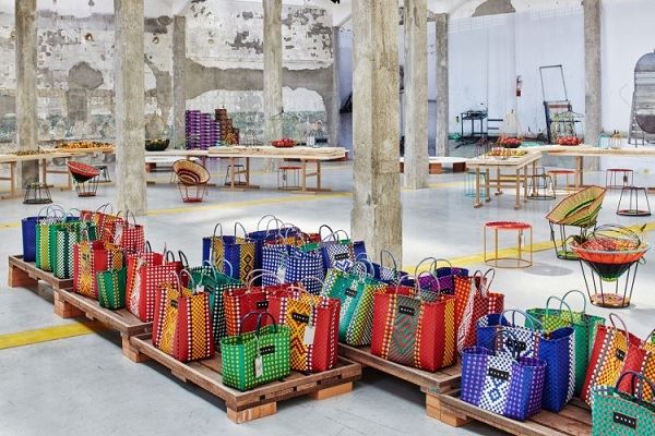 กระเป๋าแบรนด์ดัง 