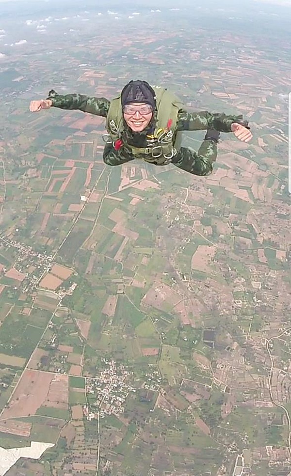 พ.ท.นพ. ภาคย์ โลหารชุน 