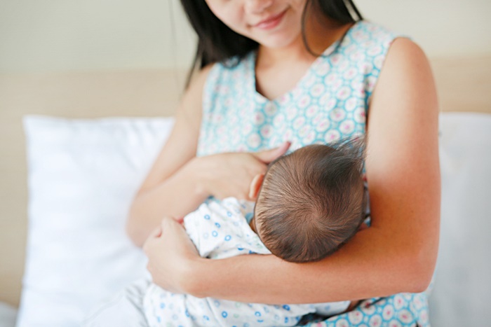 ธนาคารนมแม่ 