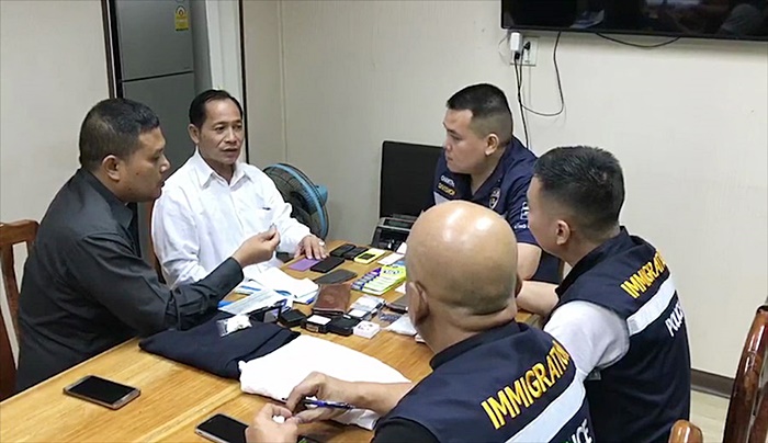 ขโมยเพชร