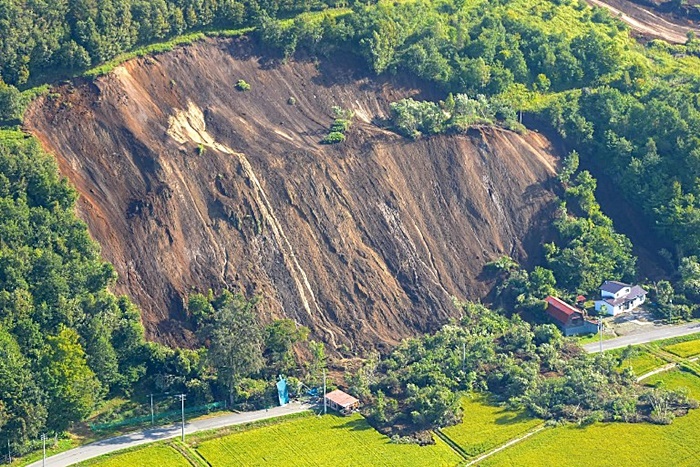 แผ่นดินไหวญี่ปุ่น