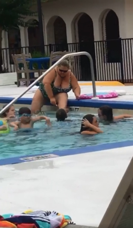 โกนขนหน้าแข้ง